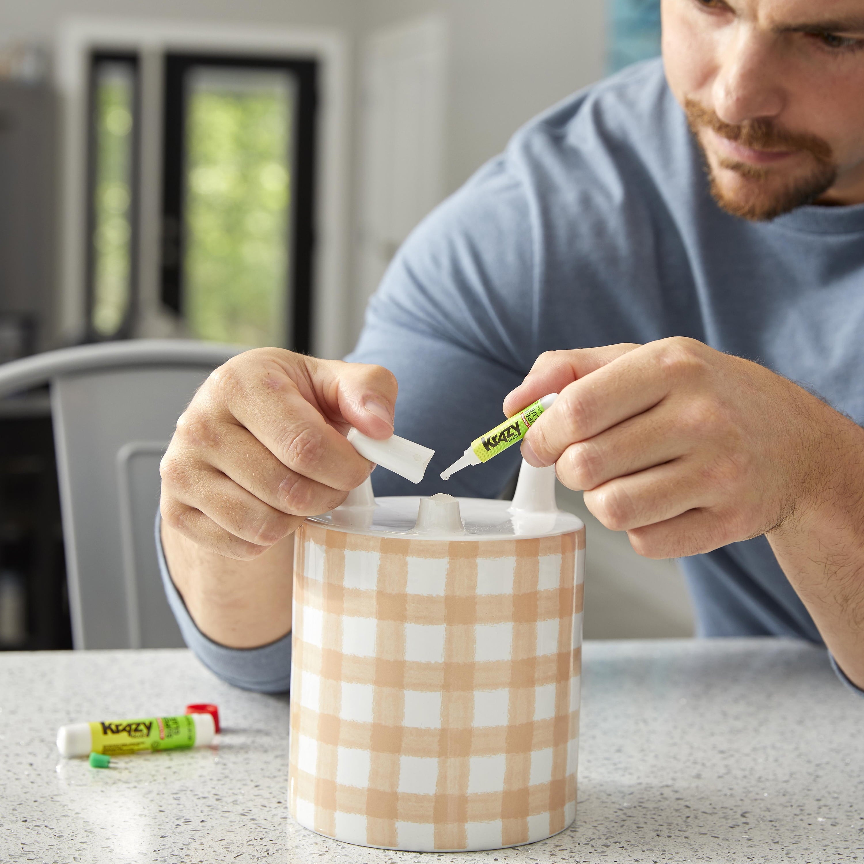 Krazy Glue, All Purpose Super Glue, Precision Tip, 2 G, 2 Count, 10 Second Dry Time