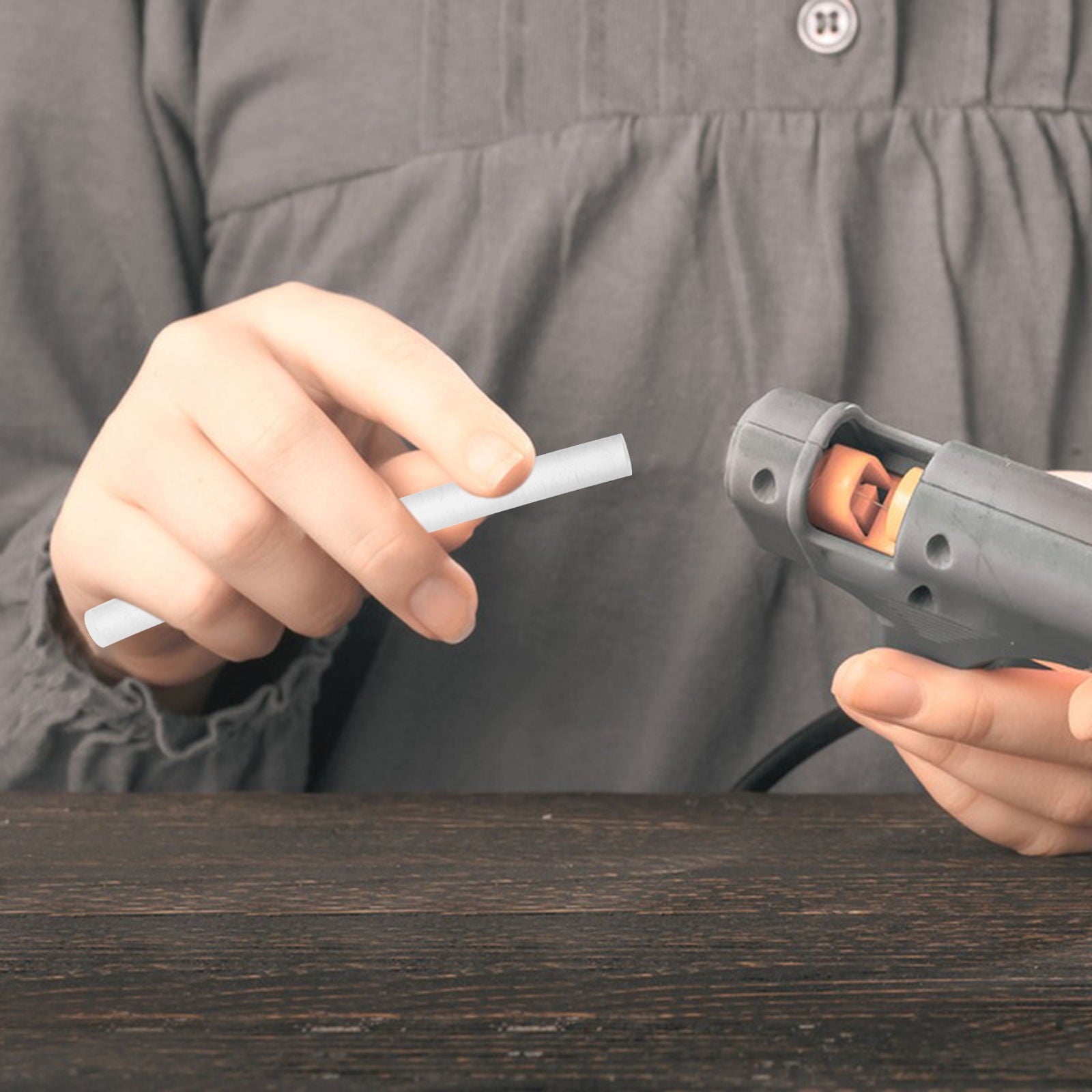 Pretyzoom 70pcs Glue Sticks Resin Transparent Strong Adhesive for Crafting